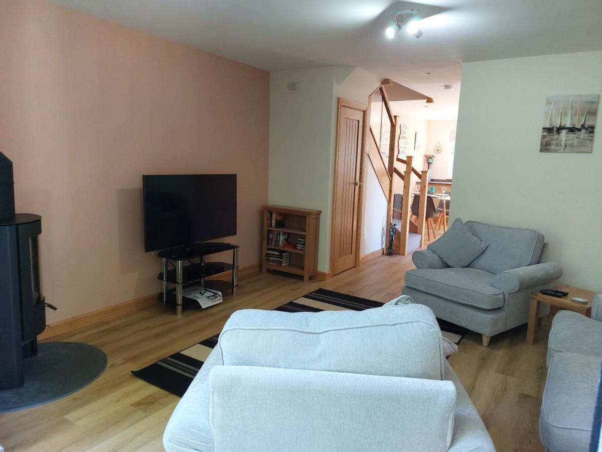 Two Bedroom Cottage - Country Lane -10 Min Walk To Perranporth Beach Exterior foto