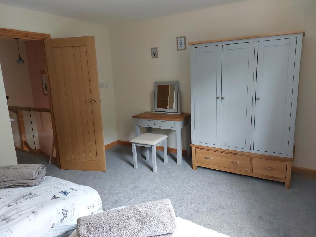 Two Bedroom Cottage - Country Lane -10 Min Walk To Perranporth Beach Exterior foto